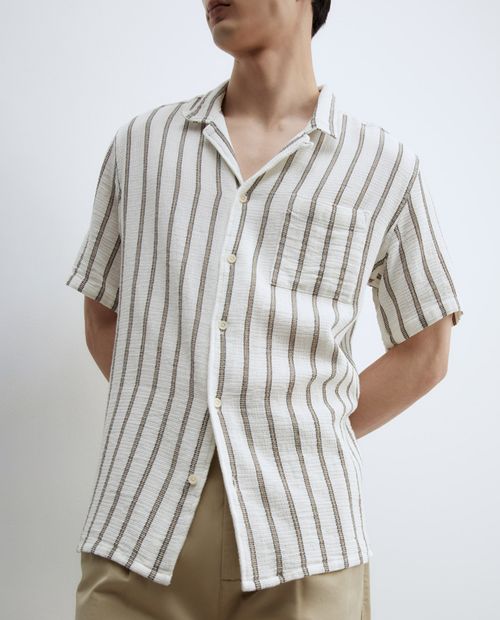 Camisa casual Sfera beige rayada para hombre