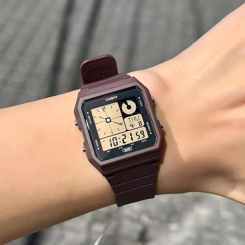 104895589-Reloj-Casio-digital-de-resina-color-cafe-unisex