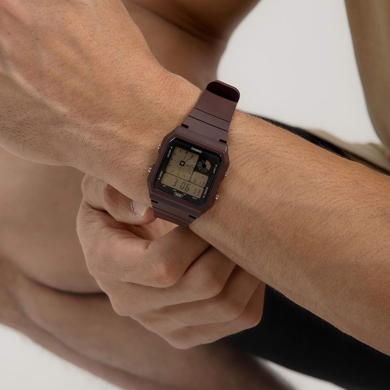 104895589-Reloj-Casio-digital-de-resina-color-cafe-unisex