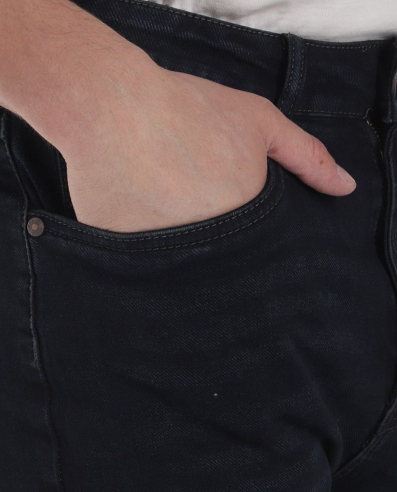 104749522-Jeans-Orange-straight-fit-azul-oscuro-denim-para-hombre