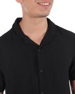 104841423-Camisa-casual-Denim-and-Flower-negra-rayada-para-hombre