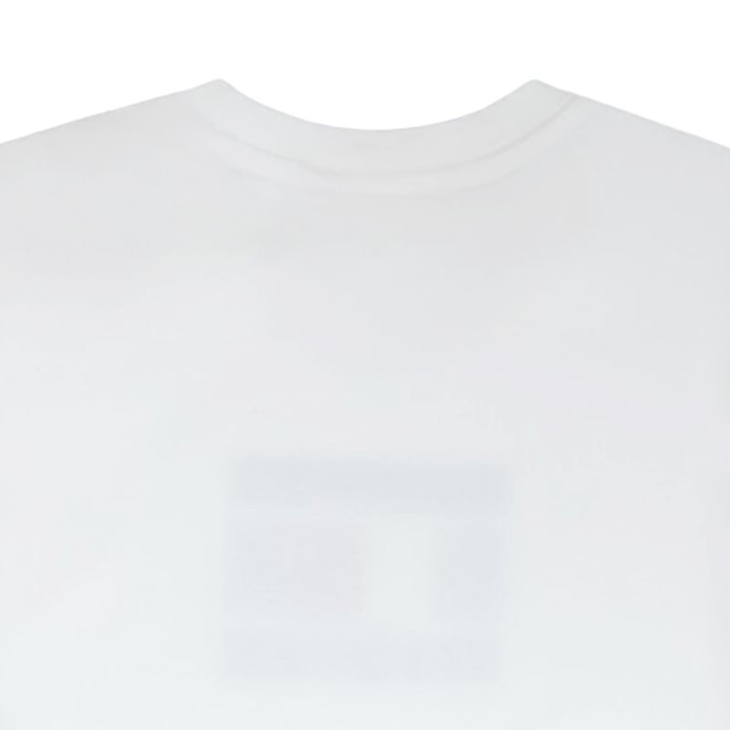 104754712-Camiseta-blanca-con-estampado-para-niño