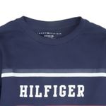 104754764-Camiseta-azul-con-estampado-para-niño