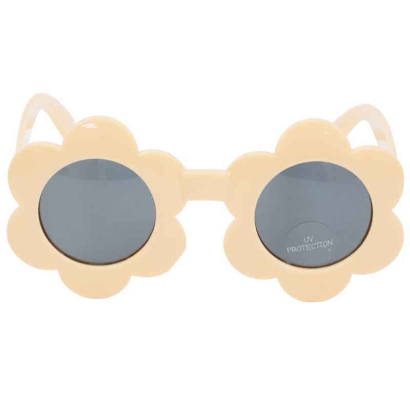 104820331-Conjunto-de-3-piezas-beige-con-bordado-para-niña