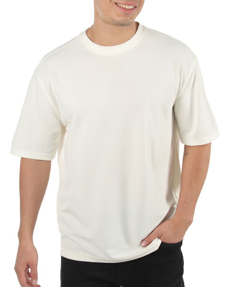 104841359-Camiseta-basica-oversize-fit-Denim---Flower-blanca-con-textura-para-hombre