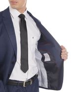 104745938-Traje-Oscar-de-la-Renta-azul-navy-heather-para-hombre