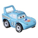 104714372-Carro-de-juguete-pequeño-Mattel-Mini-corredores-Cars