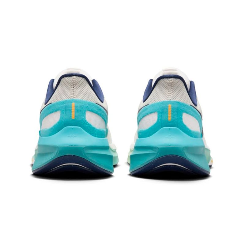 104905390-Zapato-Nike-Air-Zoom-Structure-25-deportivo-blanco-para-hombre
