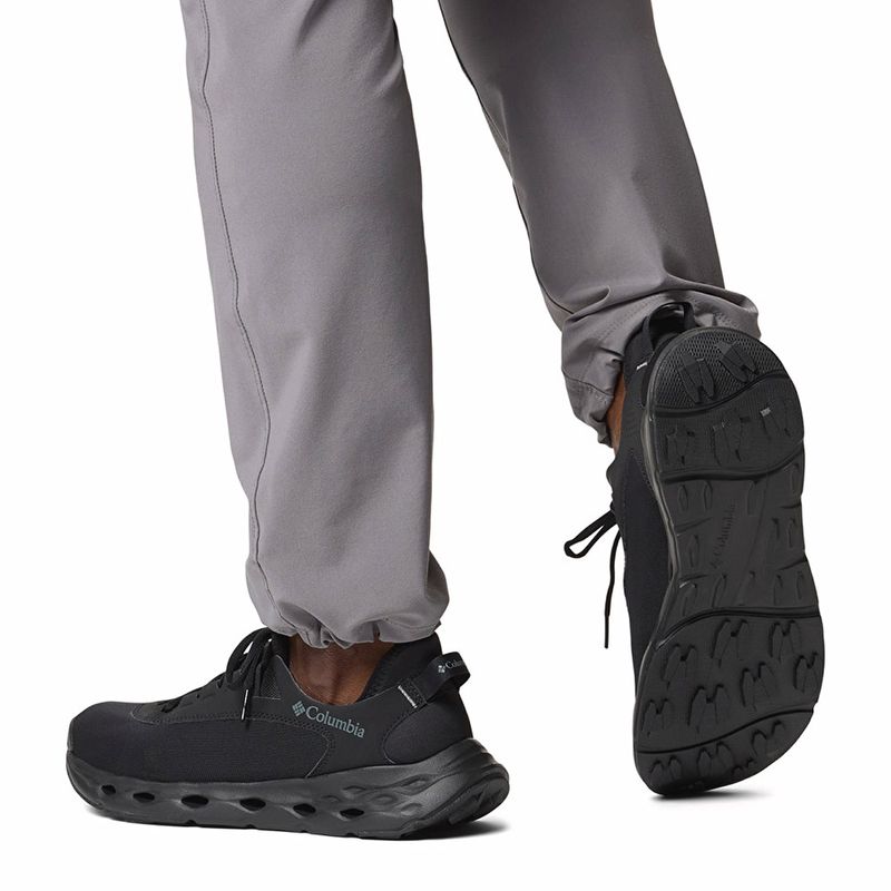 104905585-Zapato-deportivo-acuatico-Columbia-Drainmaker-XTR-negro-para-hombre