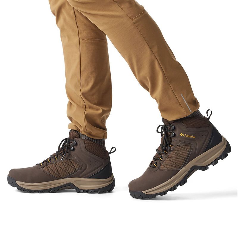 104905597-Bota-de-senderismo-Columbia-cafe-para-hombre