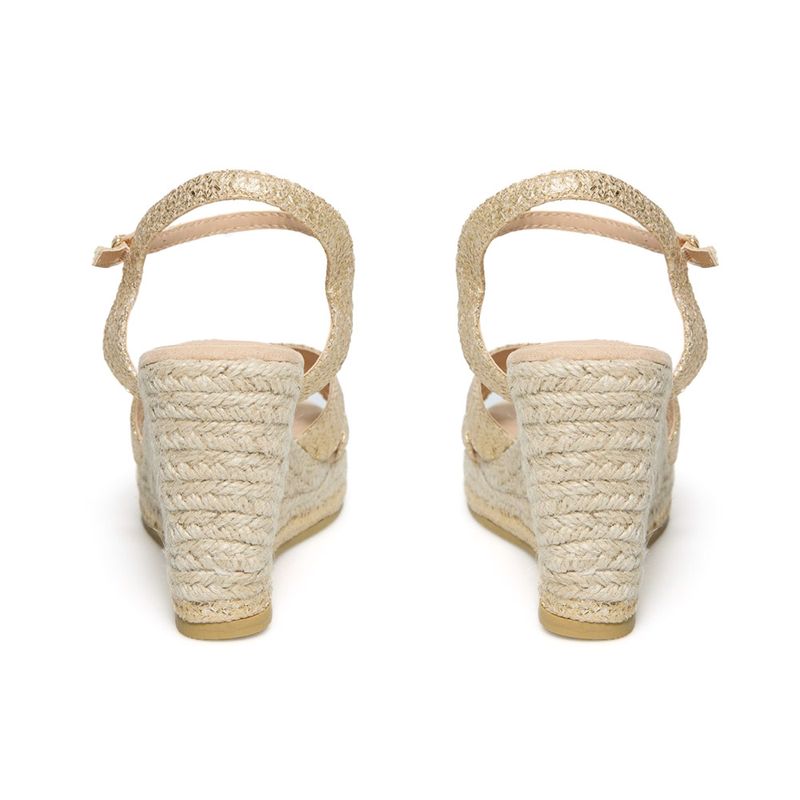 104871082-Sandalia-casual-Sfera-color-dorado-para-mujer