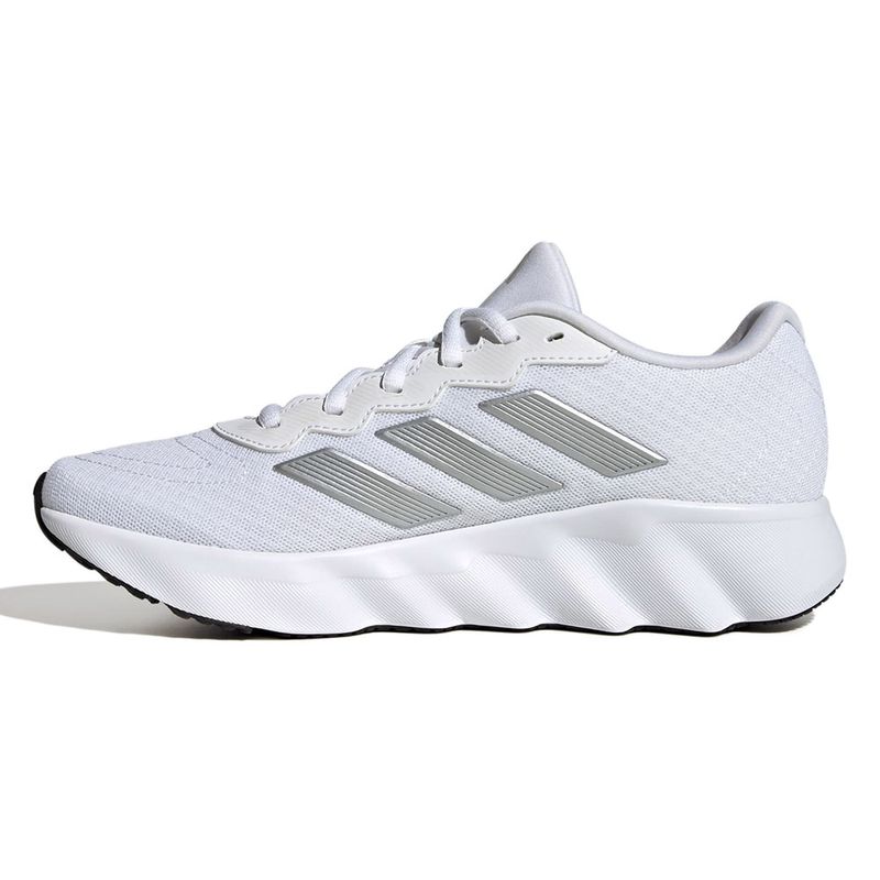 104903523-Zapato-Adidas-Switch-Move-deportivo-color-blanco-para-mujer