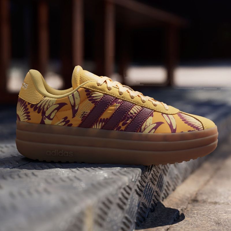 104903574-Zapato-Adidas-VL-Court-casual-amarillo-para-mujer