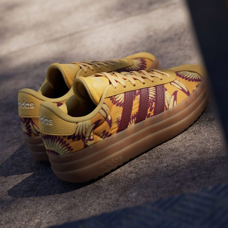 104903574-Zapato-Adidas-VL-Court-casual-amarillo-para-mujer