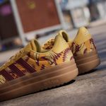 104903574-Zapato-Adidas-VL-Court-casual-amarillo-para-mujer