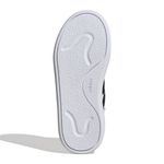 104910254-Zapato-Adidas-Courtblock-deportivo-casual-blanco-para-niño