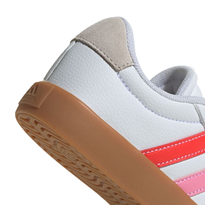 104910299-Zapato-Adidas-VL-Court-deportivo-casual-blanco-para-niña