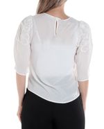 104749238-Blusa-Sabrina-casual-blanca-manga-3-4-para-mujer