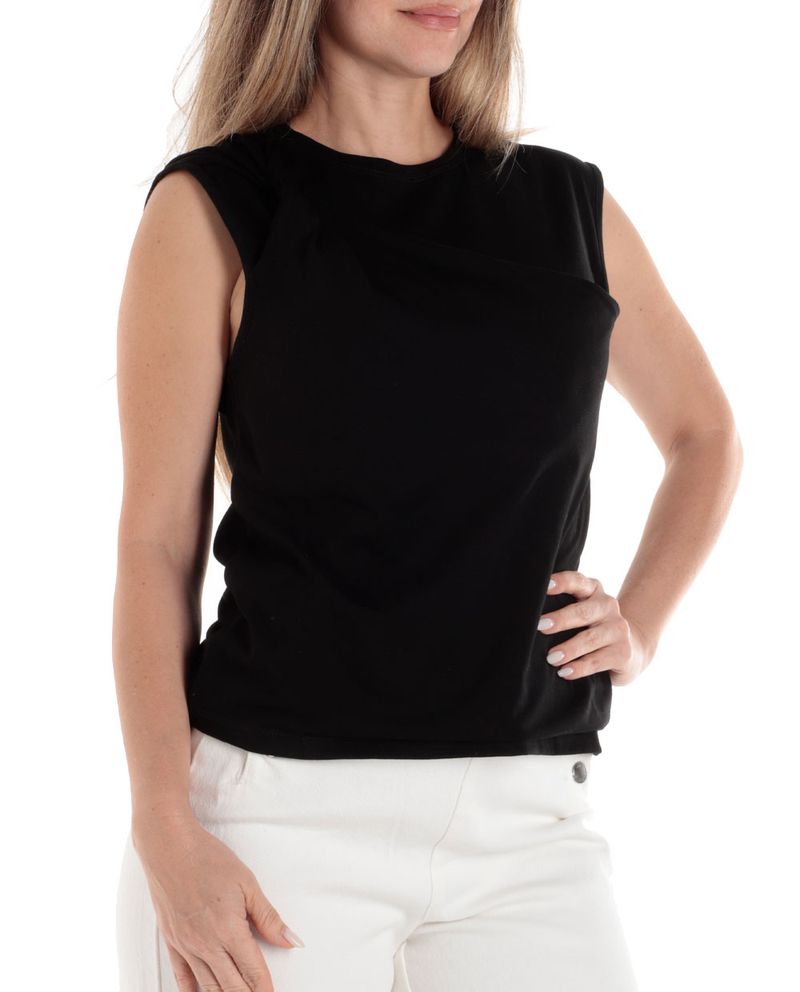 104776554-Blusa-Dekien-casual-negra-sin-mangas-para-mujer