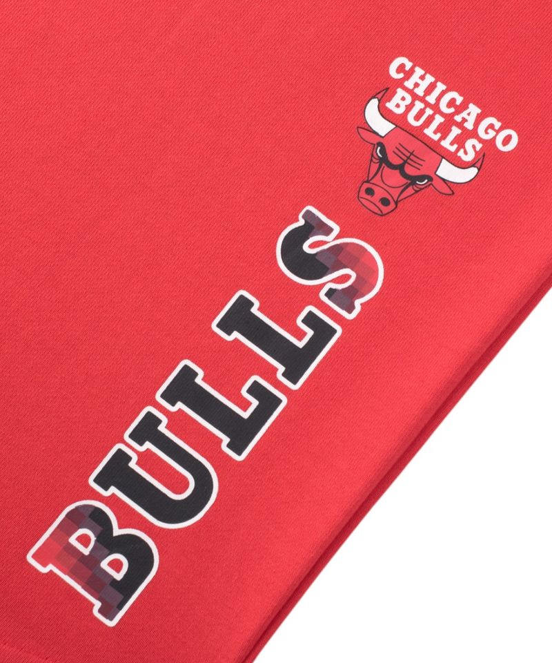 104861655-Camiseta-deportiva-con-gorro-Chicago-Bulls-roja-para-hombre