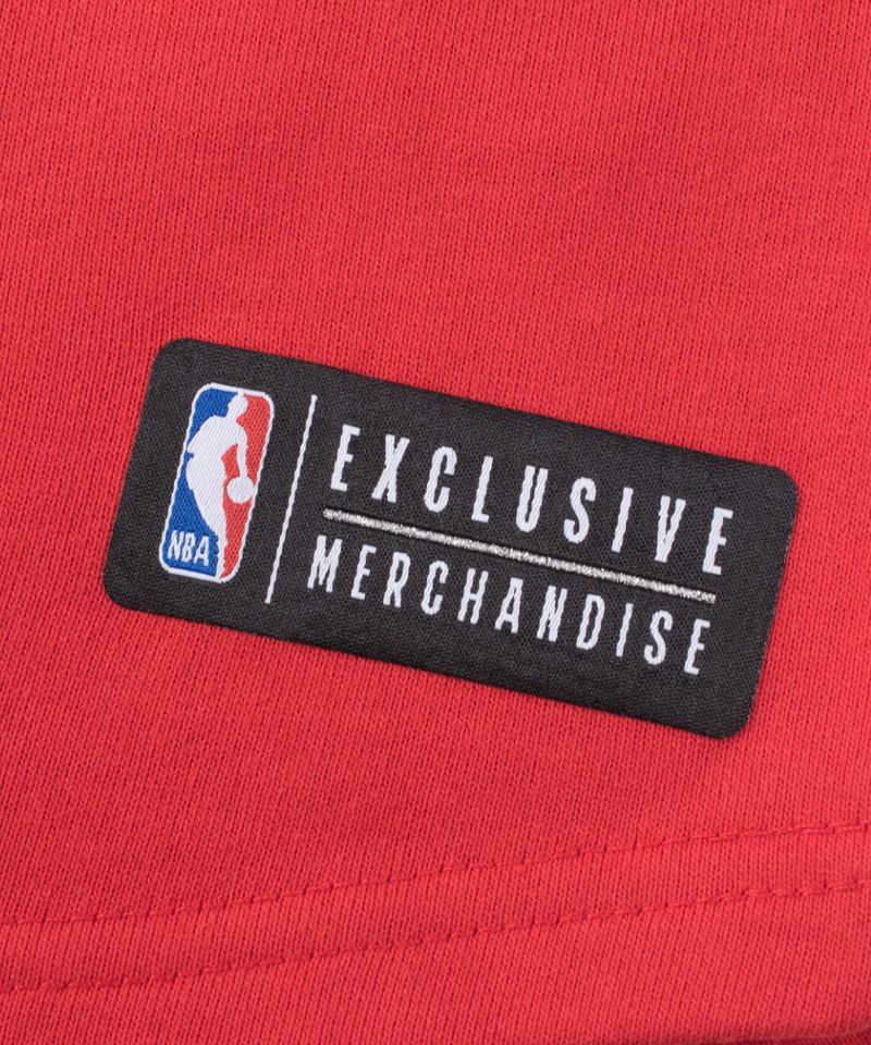 104861655-Camiseta-deportiva-con-gorro-Chicago-Bulls-roja-para-hombre