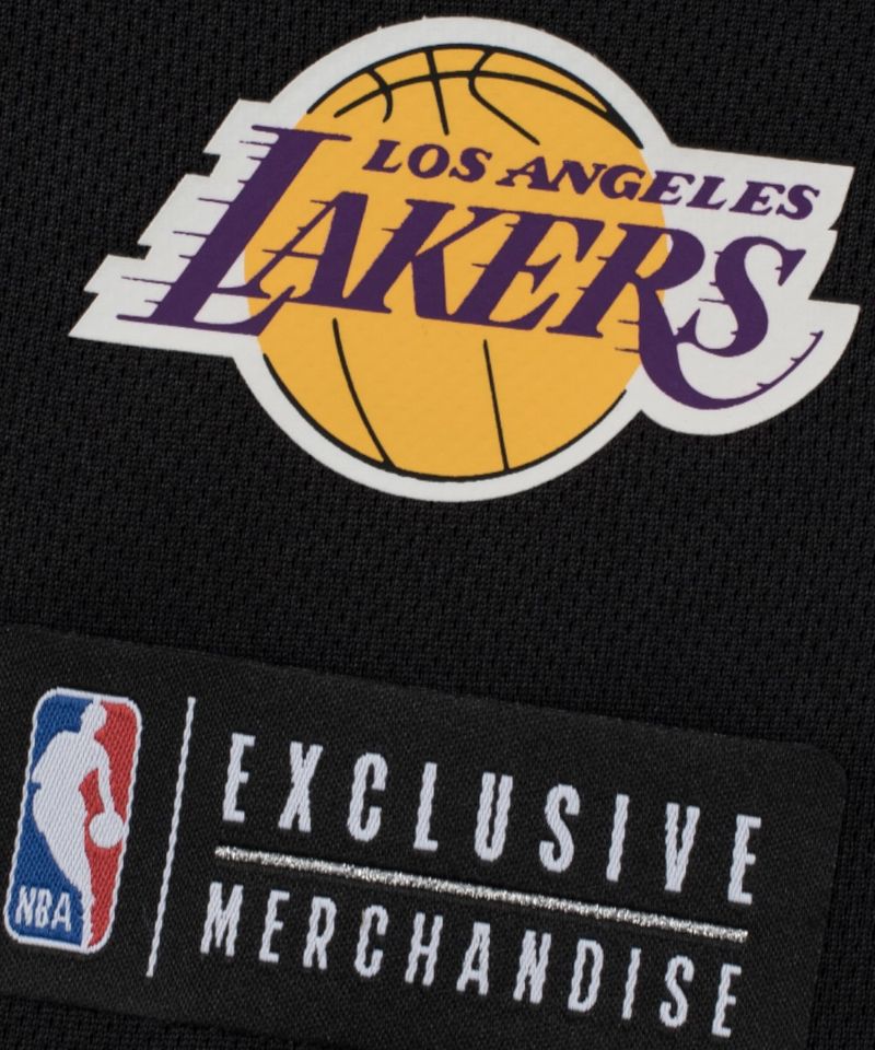 104861695-Short-deportivo-Los-Angeles-Lakers-negro-para-hombre