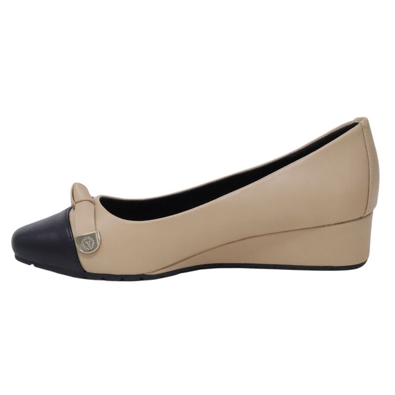 104871673-Zapato-casual-Anne-Klein-beige-para-mujer