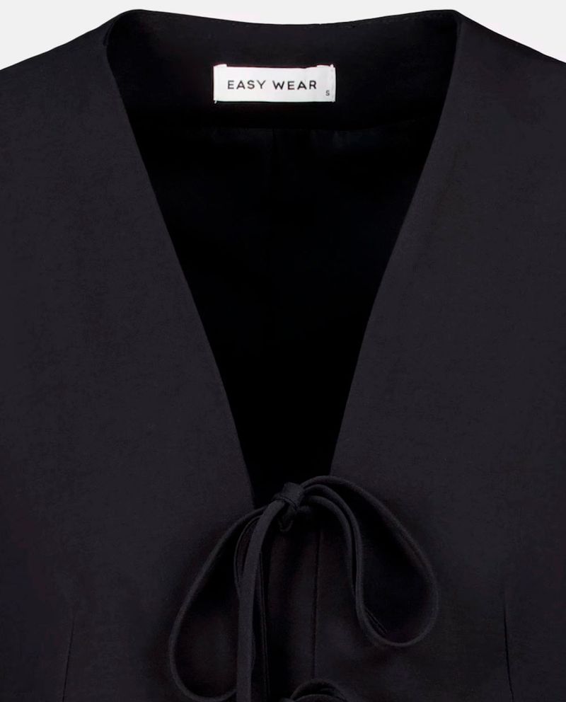 104907074-Chaleco-Easy-Wear-negro-sin-mangas-para-mujer