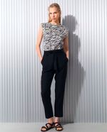 104907272-Pantalon-Easy-Wear-paper-bag-negro-de-cintura-alta-para-mujer
