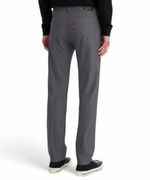 104909128-Pantalon-Levi-s-511-slim-tech-gris-con-textura-para-hombre