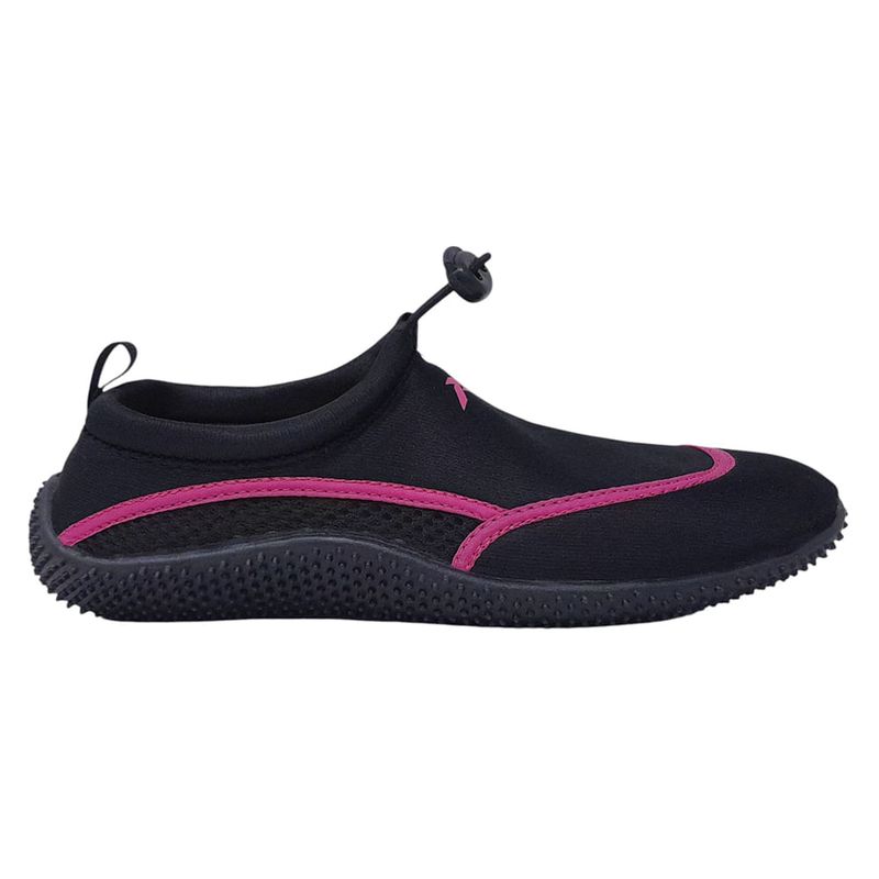 104864430-Zapato-acuatico-Runic-color-negro-para-mujer
