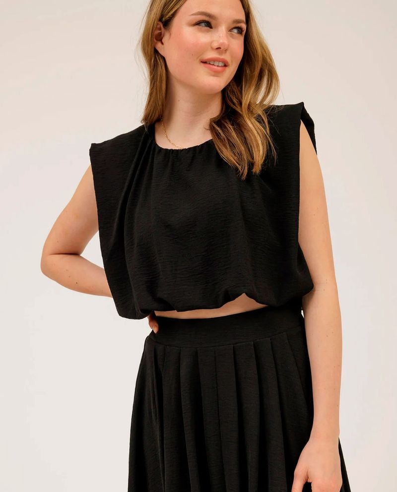 104869248-Blusa-Mine-crop-top-sin-mangas-para-mujer
