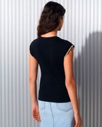 104907128-Camiseta-Easy-Wear-negra-tank-top-manga-corta-para-mujer