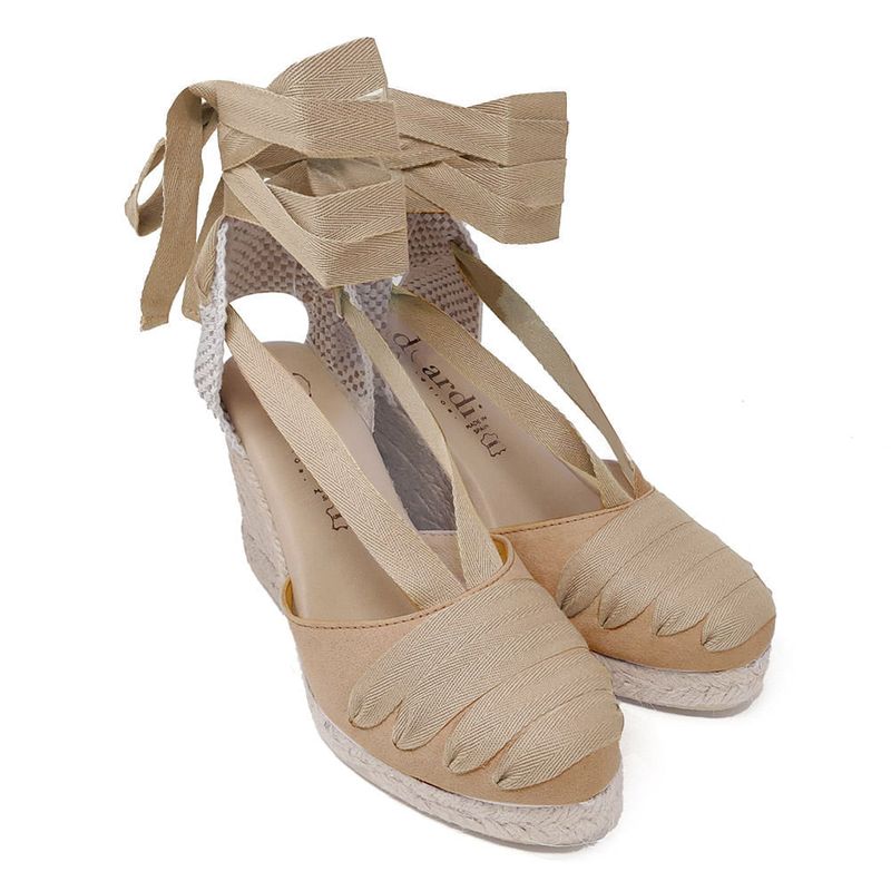 104566574-Zapato-casual-alpargata-Diorfi-color-cafe-para-mujer