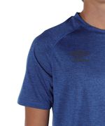 104862084-Camiseta-deportiva-Umbro-azul-para-hombre