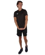 104862089-Camiseta-deportiva-Umbro-negra-para-hombre