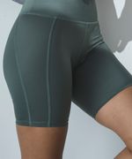 104810755-Short-deportivo-Teammate-verde-solido-para-mujer