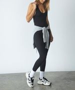 104810765-Jumpsuit-deportivo-Teammate-negro-solido-para-mujer