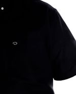 104855485-Camisa-casual-Oscar-de-la-Renta-classic-fit-negra-solida-para-hombre