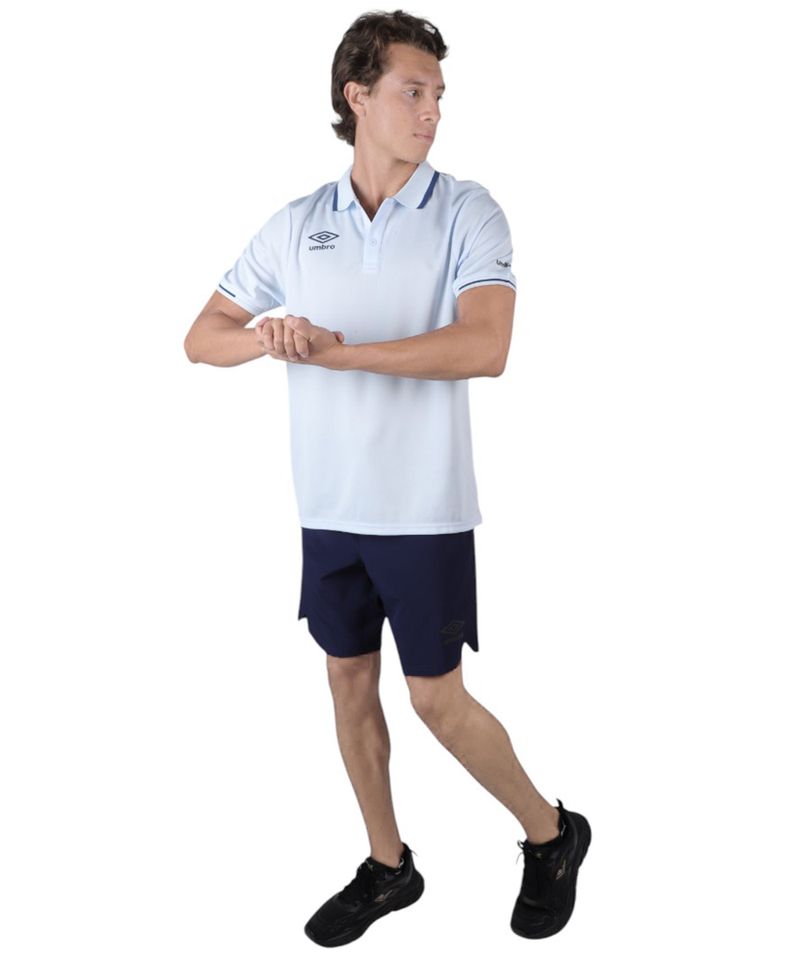 104862104-Camiseta-deportiva-tipo-polo-Umbro-color-blanco-para-hombre