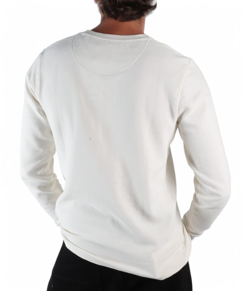 104858634-Camiseta-Denim---Flower-ivory-con-textura-para-hombre