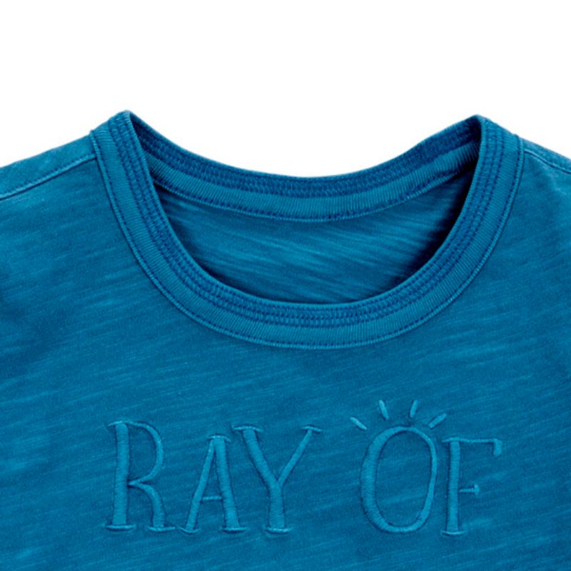 104893790-Camiseta-azul-solido-para-niño