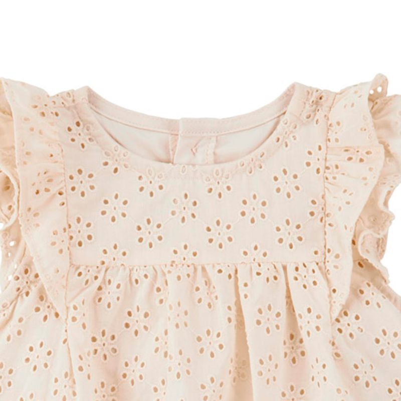 104893357-Vestido-beige-con-textura-calada-para-bebe-niña