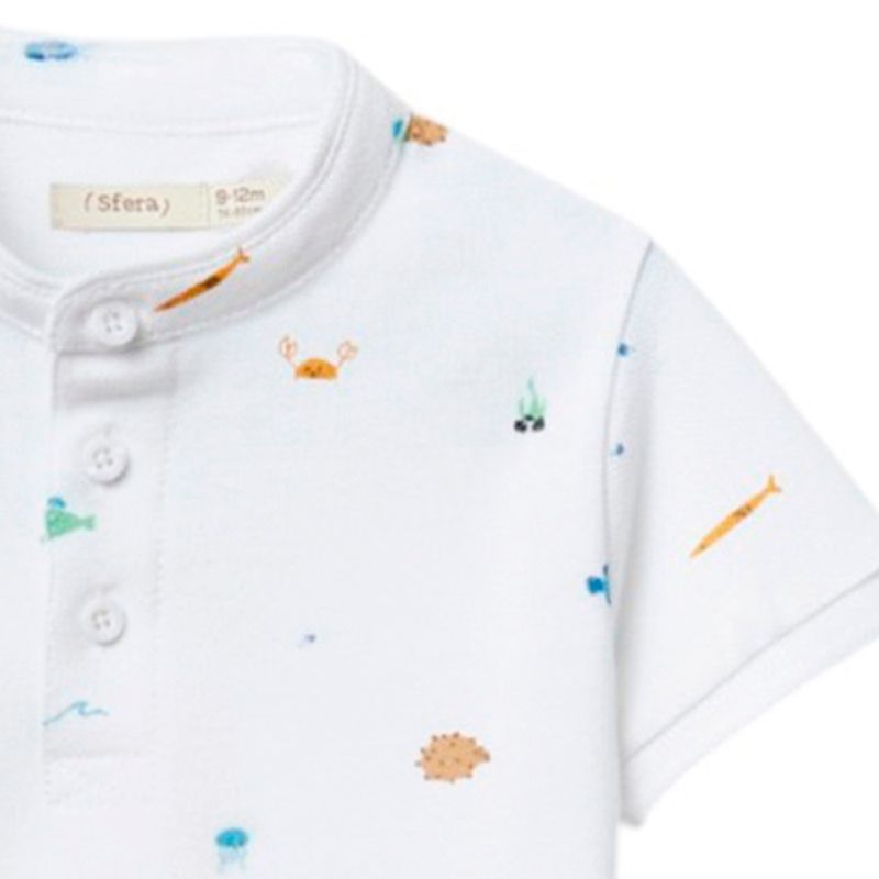 104894350-Camiseta-blanca-con-estampado-para-bebe-niño