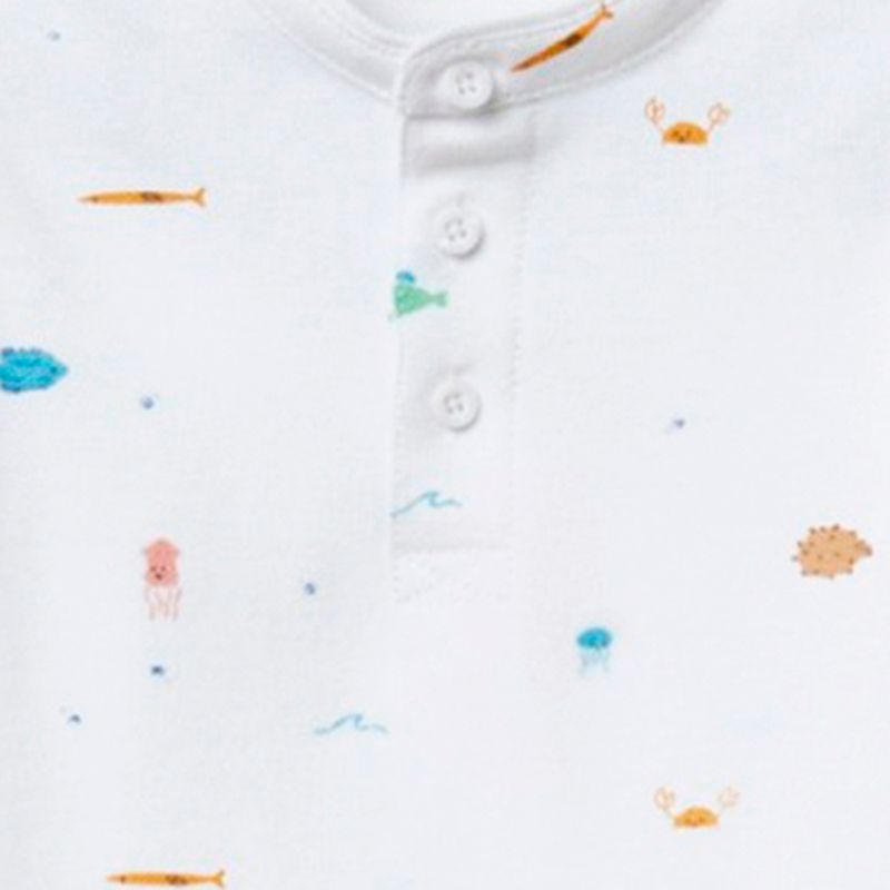 104894350-Camiseta-blanca-con-estampado-para-bebe-niño