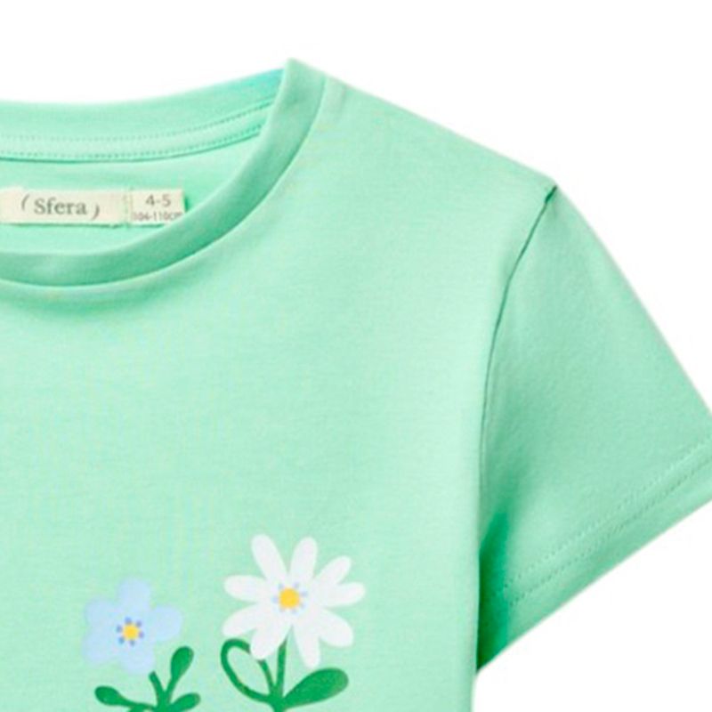 104897564-Blusa-verde-con-estampado-para-niña