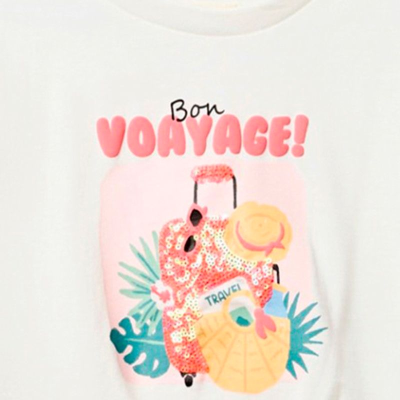 104897571-Blusa-blanca-con-estampado-para-niña