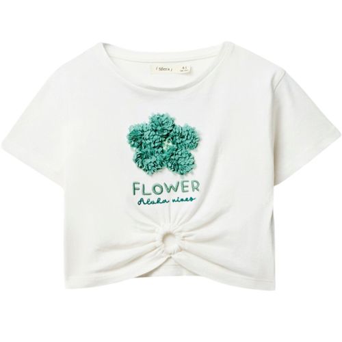 Blusa blanca con textura para niña