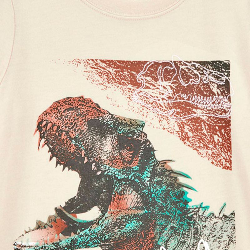 104893889-Camiseta-beige-con-estampado-para-niño