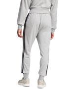104870788-Jogger-deportivo-Adidas-Essentials-gris-heather-para-hombre